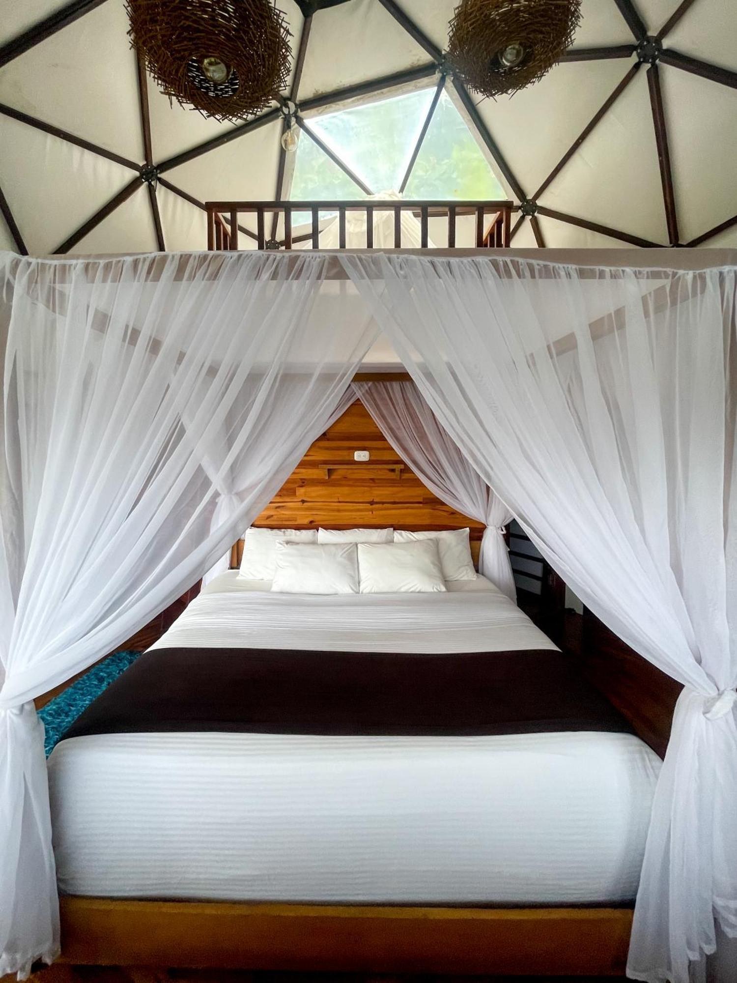 Trekker Glamping Hotell Minca Exteriör bild